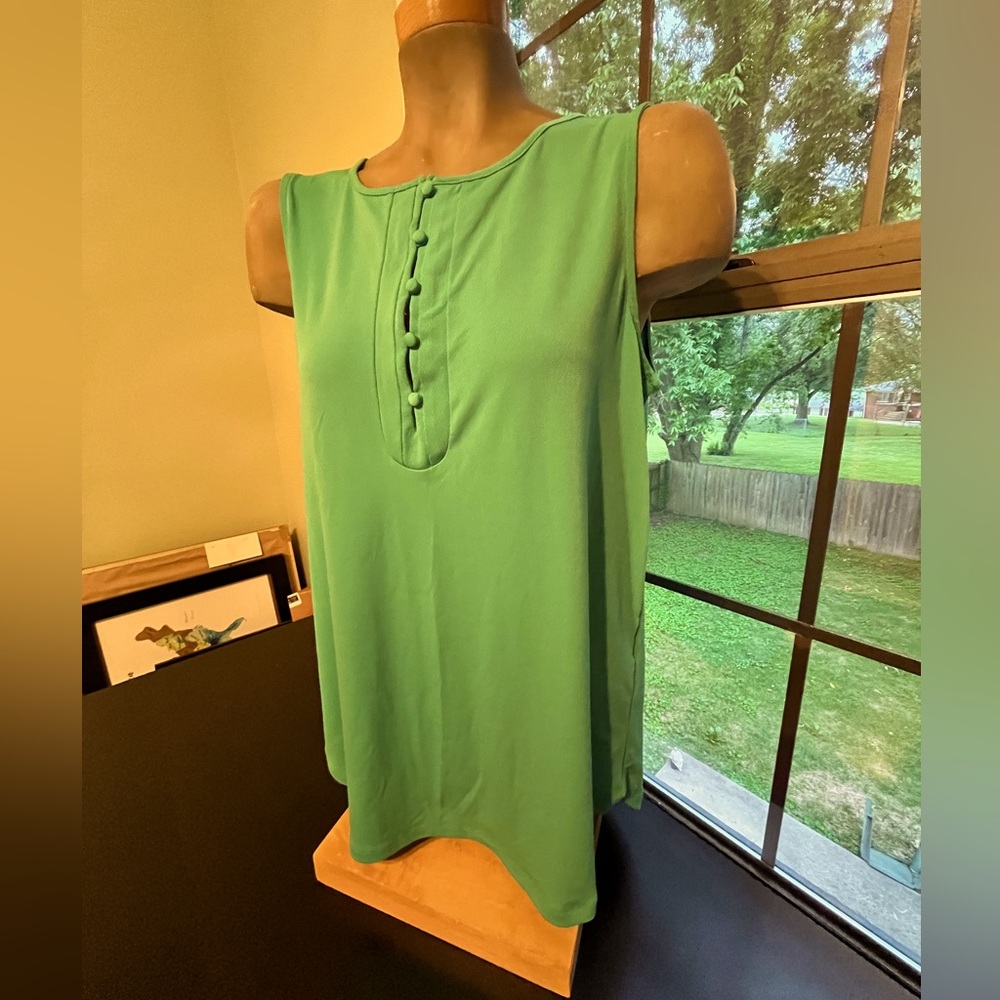 Banana Republic Sleeveless Kelly Green Blouse, Adult Size M